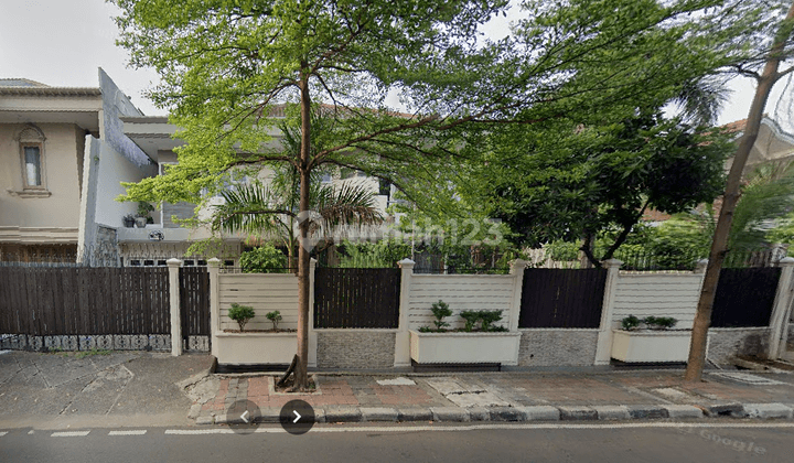 Rumah 2 Lantai di Jl. Puri Indah Raya Blok, Jakarta Barat 1