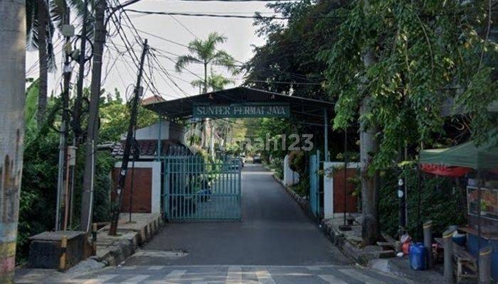 Rumah Cantik 3 Lantai di Sunter Permai Jaya, Jakarta Utara  1