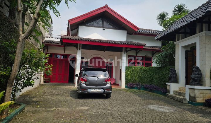 Luxury Flood-Free House, Strategic and Comfortable Location 2