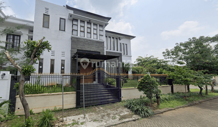 Rumah Mewah di Perumahan Villa Serpong, Tangerang Selatan 2