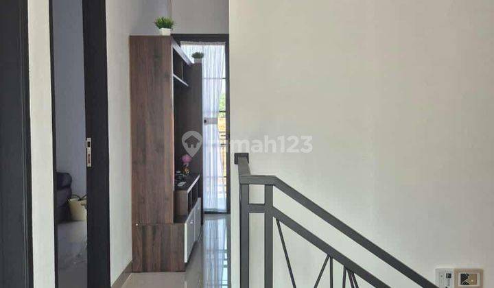 Rumah Murah Modern Rclassic 2 Lantai Siap Huni Dijagakarsa  2