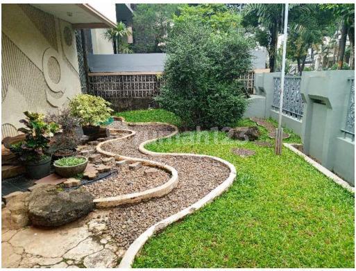 Investasi Langka! Rumah Lama di Kawasan Elit Pondok Indah 2