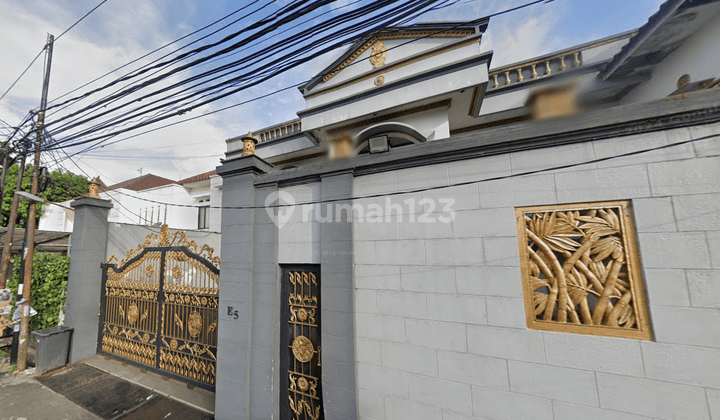 Rumah Mewah 2 Lantai Jl M I Ridwan Beji Depok 2