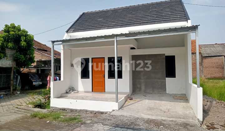 Rumah Asri Nyaman Tipe 45/73 di Pedurungan Semarang Timur 1
