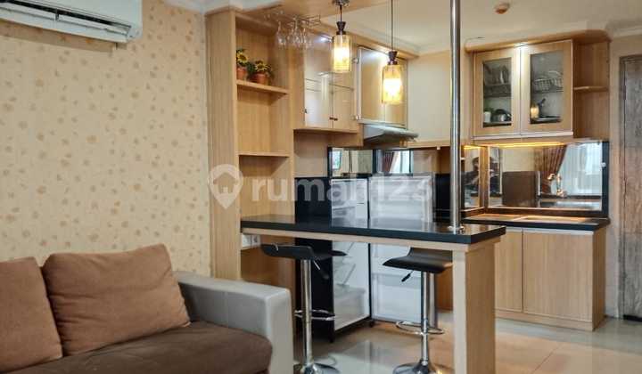Fully Furnished Menawan, 2 Bedroom Apartment in Downtown Semarang 2