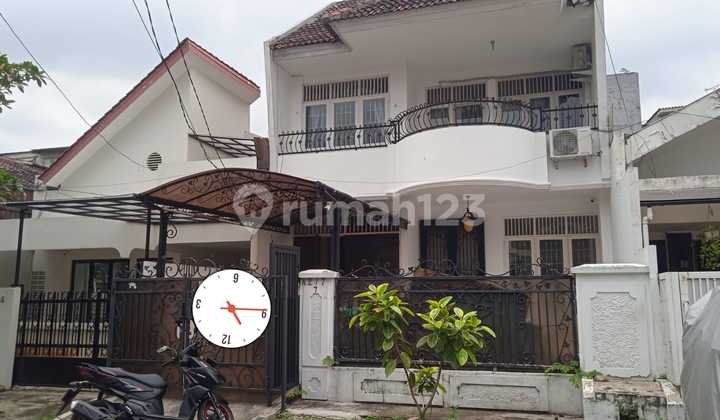 House for Rent in Taman Bona Indah, Lebak Bulus, South Jakarta