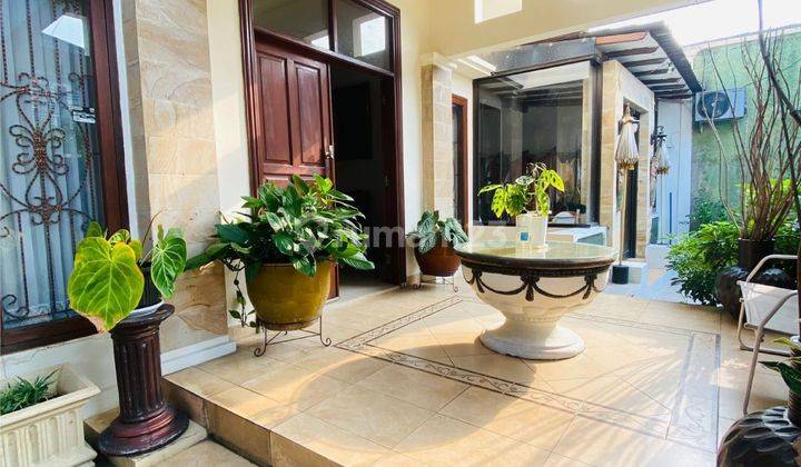  Rumah Unfurnished Bagus Shm - Sertifikat Hak Milik di Pejaten 2