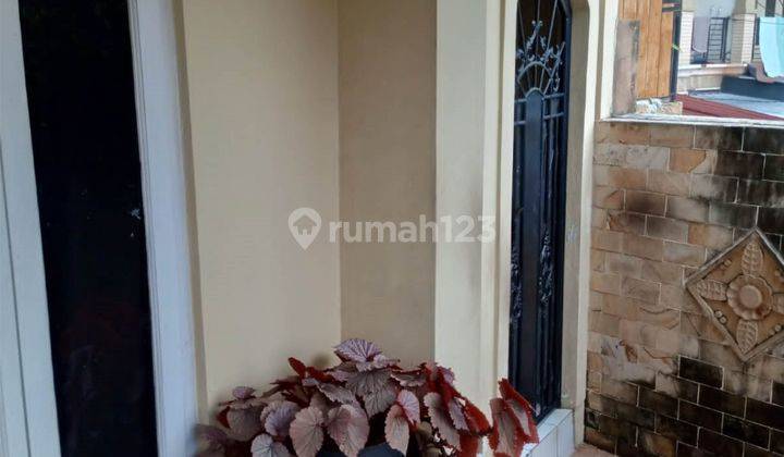 Rumah Di Jakarta Selatan Pejaten 2 Lantai Bagus Siap Huni 2