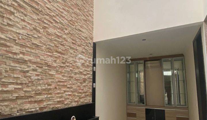 Rumah Di Bsd Tangerang Selatan Taman Provence Bagus Siap Huni 2