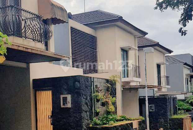 Rumah di Tamarind Lane Lebak Bulus Jakarta Selatan, Dekat MRT 2
