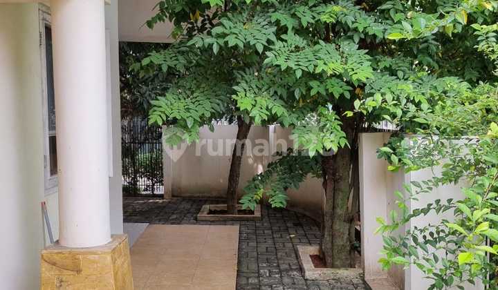 House for Sale in Bintaro Jaya Sector 9, Kucica Street. Below Market Price. 2