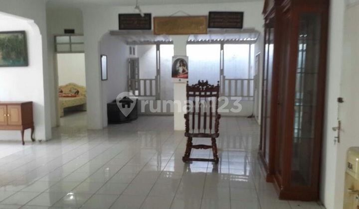 House in Block E Cinere. Corner Position. Firm Negotiable Price. 2