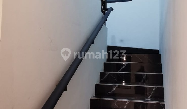 Rumah Dijual Jl Tiga Putra Meruyung Limo, Depok. Rumah Baru, Nego 2