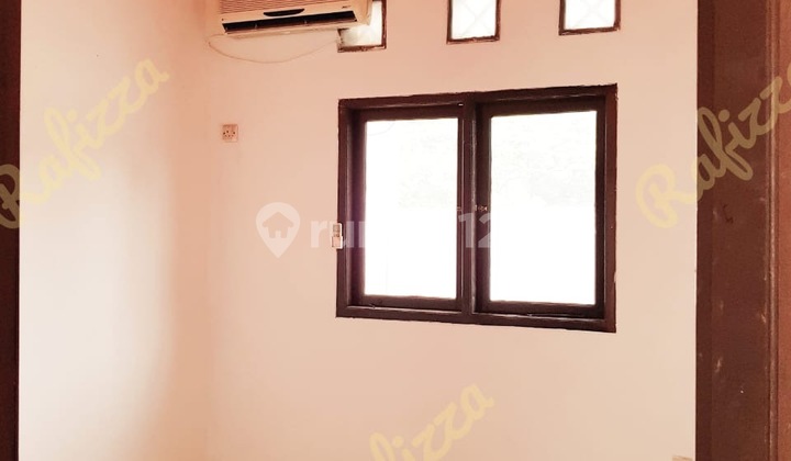 Rental House West Tebet. Suitable for Residence or Silent Office. 2