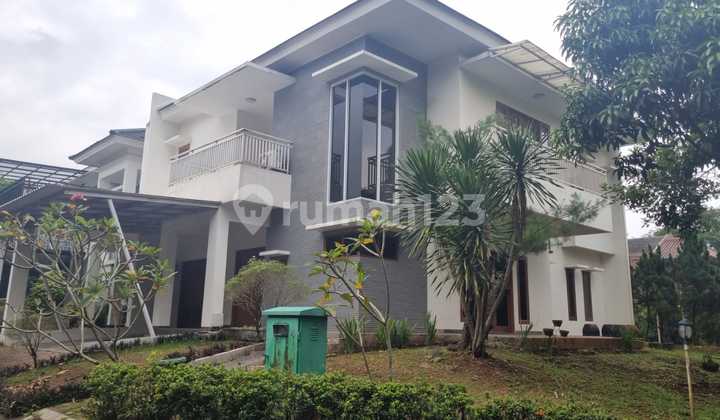 Rumah Dijual De Latinos BSD City, Tangerang Selatan. Nego!
