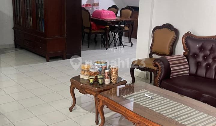 Rumah dan Kos Dijual Jl Anuraga Cilandak Jakarta Selatan. Nego! 2