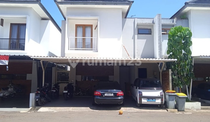 Rumah Dijual Jl Mekar Baru Cirendeu, Tangerang Selatan. Nego!