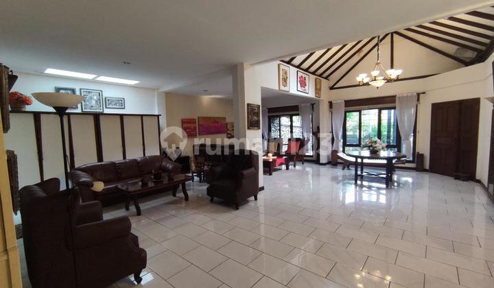 House for Sale on Jalan Lebak Bulus 2, South Jakarta. Negotiable. 2