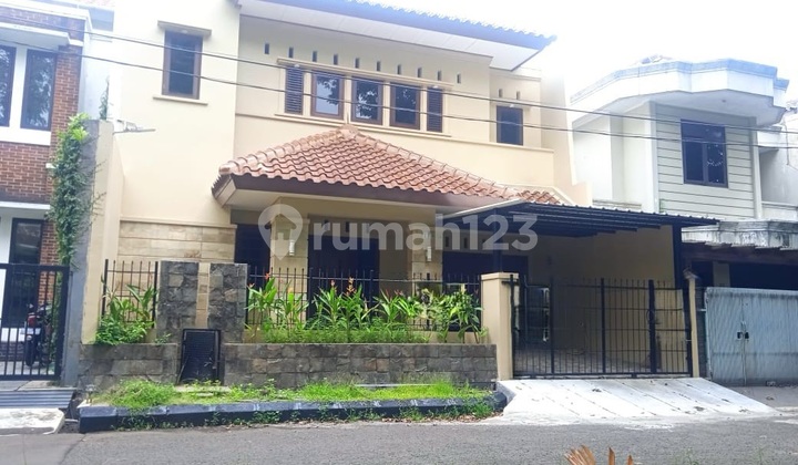 House in Lebak Bulus, South Jakarta. Villa Delima Complex.