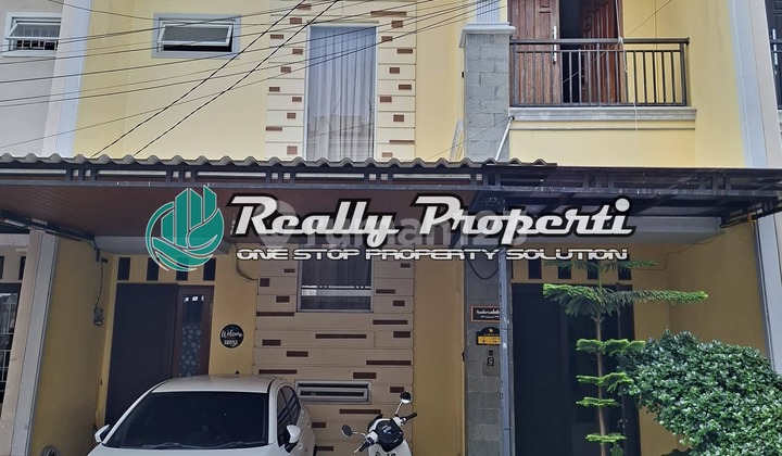 Exclusive Cluster House 2.5 LT in Jatiwaringin, Pondok Gede, Bekasi