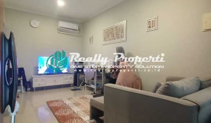 Rumah Semi Furnished Kt 3+1 di Premier Estate 2 Jatiwarna Bekasi 2