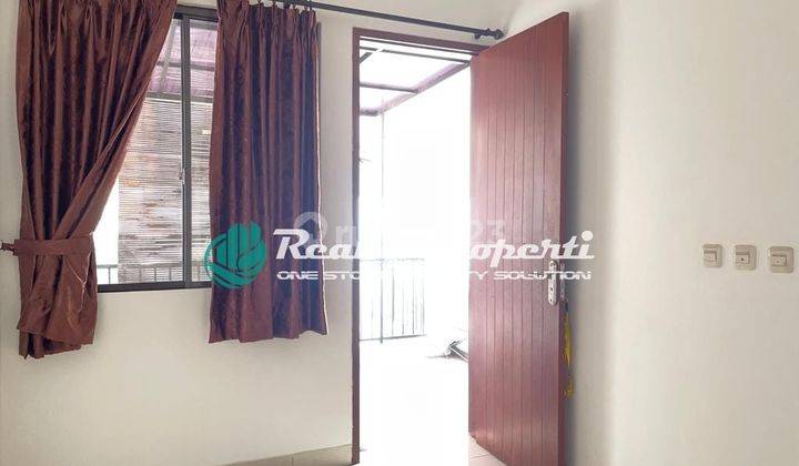 Rumah 2 Lantai Furnished di Premier Estate Bambu Apus Jakarta 5