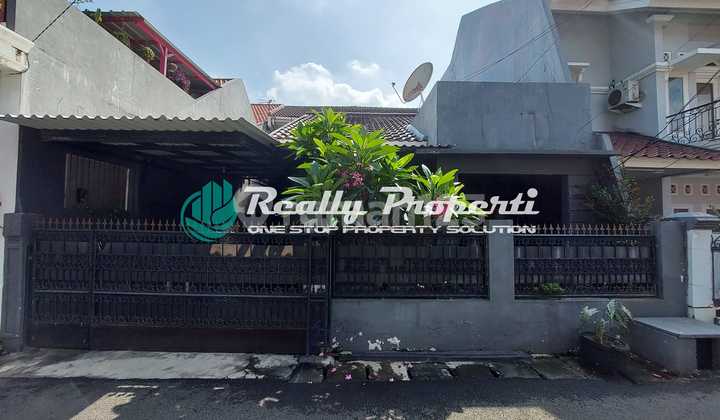 Rumah Dalam Komplek Perumahan di Pondok Bambu Duren Sawit Jaktim