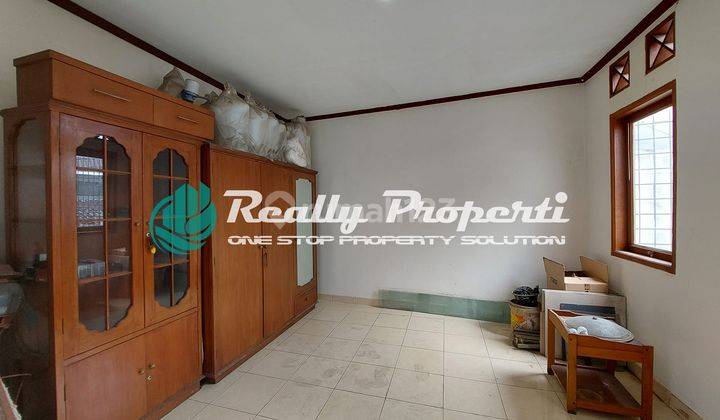 Rumah 2 Lt Semi Furnished di Perumahan Bulog 1 Jatiwarna Bekasi 2