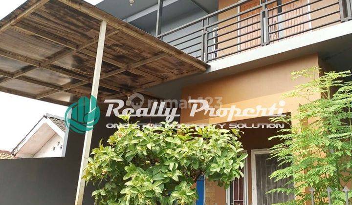 Rumah Full Furnished SHM 2 Lt di Galaxy Jakasetia Bekasi Selatan 1