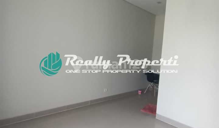 Biaritz Unfurnished House in Premier Estate 2, Jatiwarna, Bekasi Biaritz Unfurnished House in Premier Estate 2, Jatiwarna, Bekasi