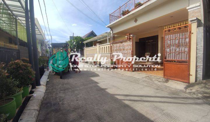 Rumah Komplek 2 Lt Semi Furnished di Jatirahayu Pd Melati Bekasi 2