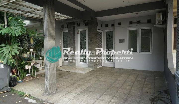  Rumah Cluster 2 Lt Semi Furnished di Jatiwaringin Jakarta Timur  2