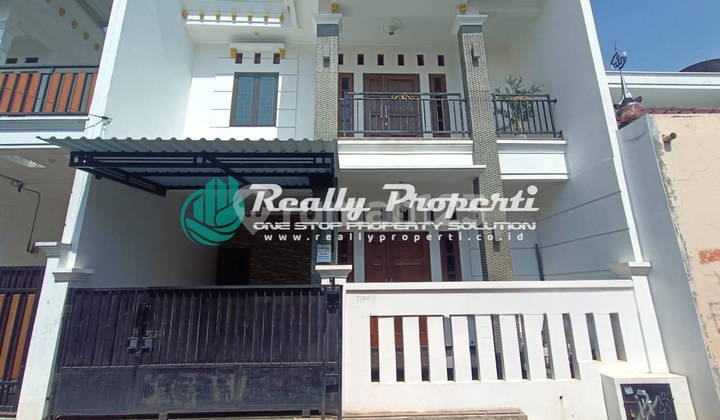 Rumah Semi Furnished di Pondok Kelapa Duren Sawit Jakarta Timur Rumah Semi Furnished di Pondok Kelapa Duren Sawit Jakarta Timur
