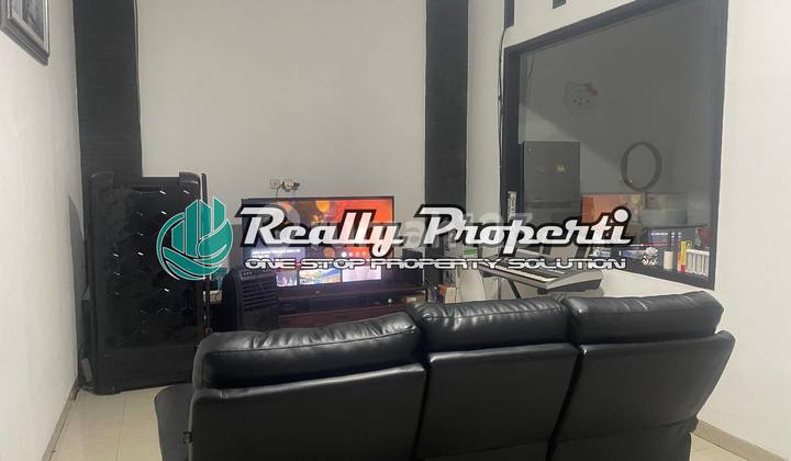 Rumah Bagus Siap Huni Dalam Komplek Jl. Ratna Jatikramat Bekasi 2
