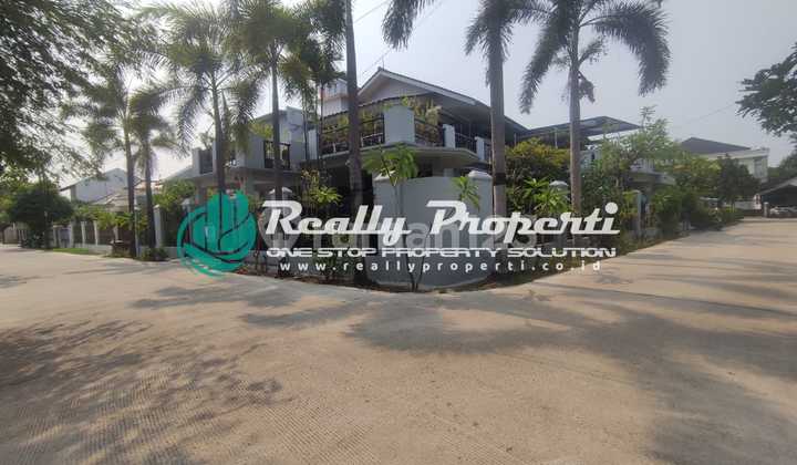 Rumah Sudut 2 Lt Terawat Dalam Perumahan di Pondok Gede Bekasi