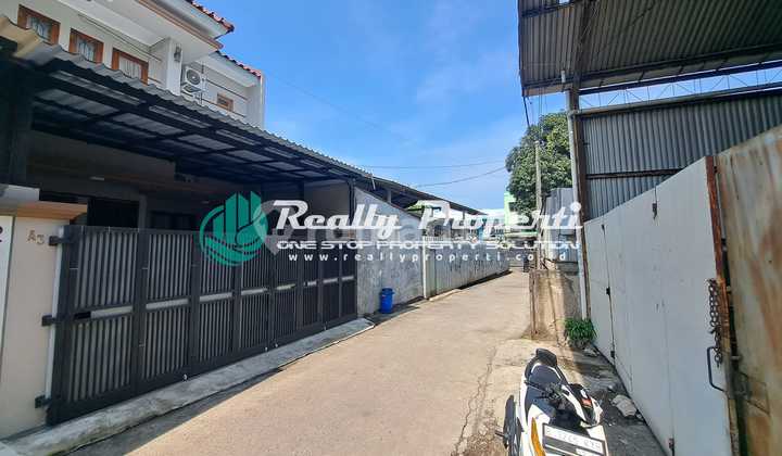Rumah Furnished Strategis Dekat Jalan Raya Kodau Jatimekar Bekasi 2