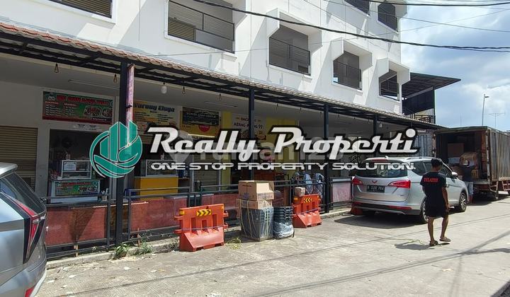 Rumah SHM Lokasi Strategis di Jatinegara, Jakarta Timur Cocok Untuk Gudang 2