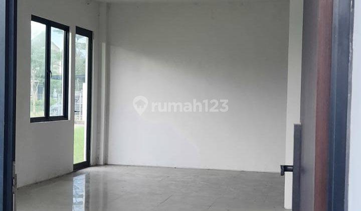 RUMAH HOEK DI CITRA GARDEN PURI 3