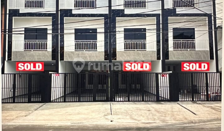 Dijual Cepat! Rumah Baru Sisa 1 Unit di Tanjung Duren Barat, Grogol Petamburan - Jakarta Barat