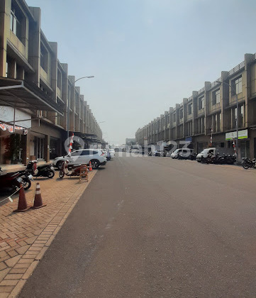 For Sale: Green Village Shop House, Pinang - Tangerang City