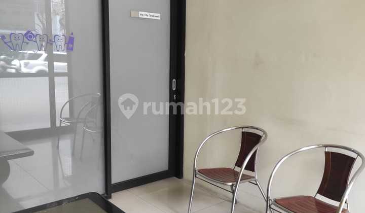For Rent: Shop House in Veteran, Suitable for Office, Bank 2