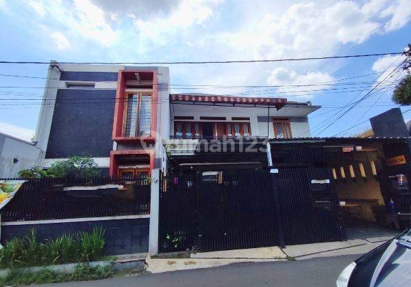 Jual Rumah SHM Sayap Jl Supratman Bandung 1