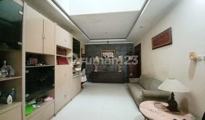 Jual Rumah di Komplekas Mega Cinere, Cinere, Depok