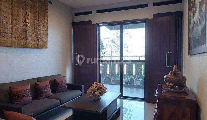 Jual Rumah Villa Mewah View Kota Bandung di Bojongkoneng Atas 1