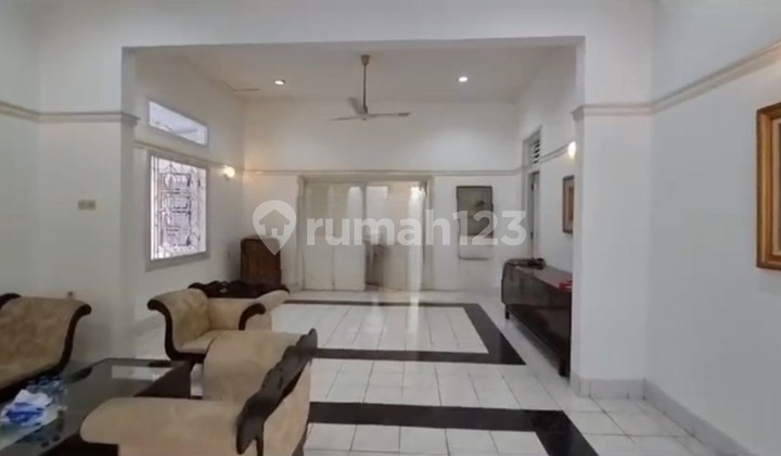 Jual Rumah Apik Dan Terawat di Menteng, Jakarta Pusat