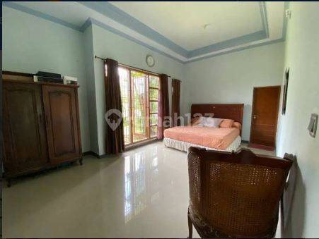 kamar tidur dijual rumah 1 lantai, halaman
