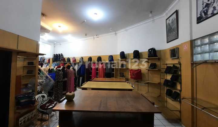 For Sale: Shop House on Main Road Jl Cihampelas 1