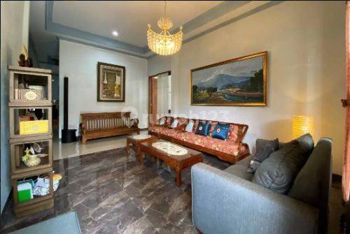 ruang tamu dijual rumah 1 lantai, halaman