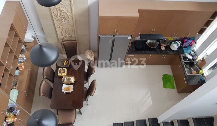 Rumah Banyak Kamar + Kolam Renang Pribadi Di Tengah Kota Bekasi 2