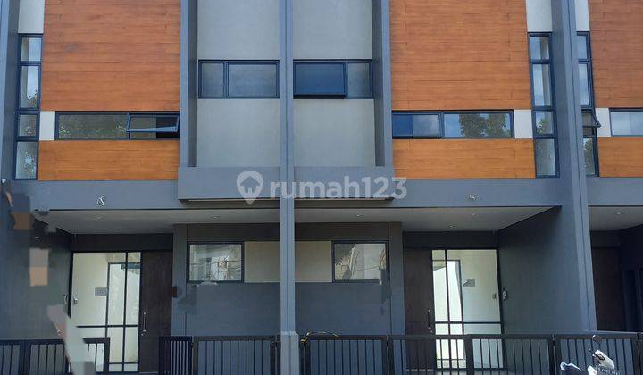  Rumah Kantor Termurah Tersedia Juga Gandeng 2 & 3 1